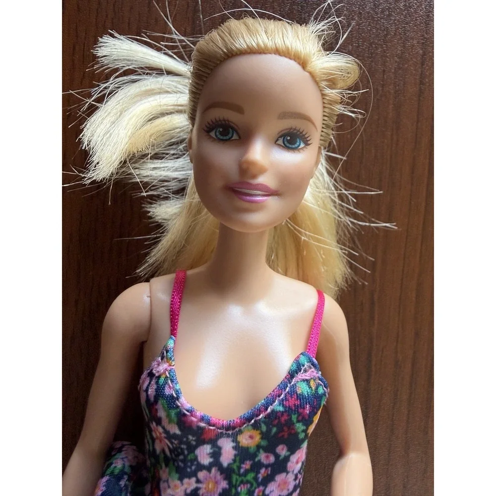 2015 Mattel Barbie Doll Blonde Hair Blue Floral Dress Pink Shoes
